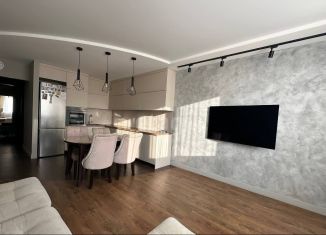 Продам трехкомнатную квартиру, 104 м2, Екатеринбург, улица Чкалова, 241