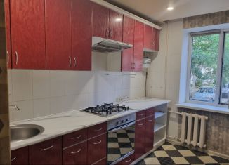 Продается 3-ком. квартира, 65 м2, Саки, Советская улица, 6