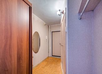 2-комнатная квартира на продажу, 46 м2, Санкт-Петербург, улица Дыбенко, 27к1, метро Проспект Большевиков