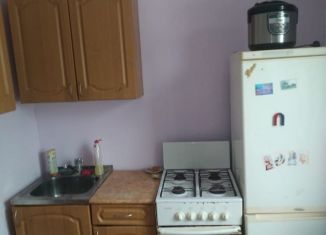 Сдача в аренду 2-ком. квартиры, 47 м2, Сызрань, улица Нахимова, 15