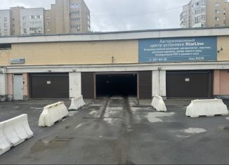 Продается гараж, 18 м2, Екатеринбург, Чкаловский район, улица Сурикова, 56