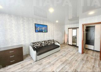 Сдам 1-комнатную квартиру, 35 м2, поселок городского типа Стройкерамика, улица Анетты Басс, 11, ЖК Видный