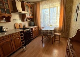 Продажа 3-ком. квартиры, 68.4 м2, Ржев, улица Чкалова, 48