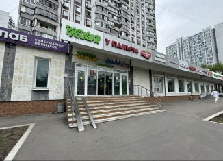 Сдача в аренду торговой площади, 1 м2, Москва, Осенний бульвар, 18к1, район Крылатское