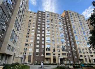 Продам 3-ком. квартиру, 101 м2, Челябинск, ЖК Ньютон, улица Татищева, 256