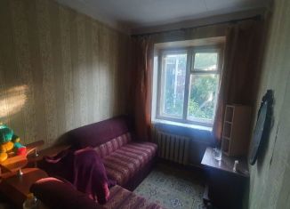 Сдам в аренду комнату, 10 м2, Серпухов, улица Джона Рида, 5А