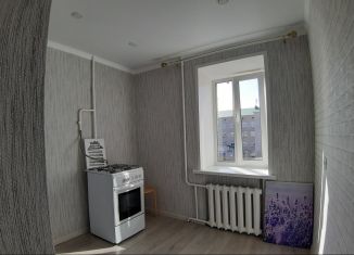 Продается двухкомнатная квартира, 42.8 м2, Азнакаево, улица Алиша, 6