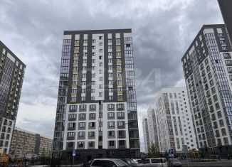 Продается 1-ком. квартира, 38 м2, Тюмень, Интернациональная улица, 197Б, Калининский округ