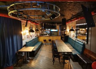 Продаю торговую площадь, 166 м2, Саратов, Новоузенская улица, 63/65, Октябрьский район