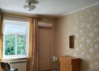 Продам квартиру студию, 30 м2, Таганрог, улица Чехова, 74Б