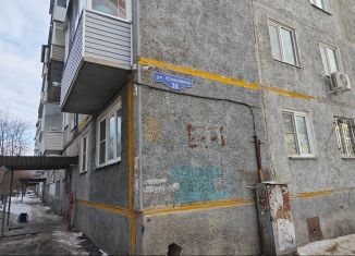 Продажа 2-комнатной квартиры, 45 м2, Красноярский край, улица Устиновича, 38