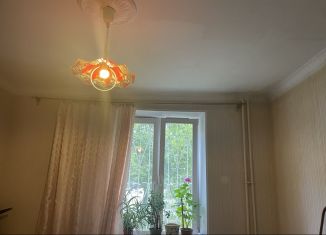 Продажа 2-ком. квартиры, 54 м2, Челябинск, улица Сталеваров, 76