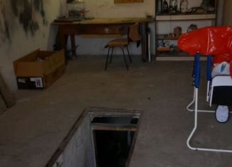 Продажа гаража, 26 м2, Евпатория, улица Строителей, 1