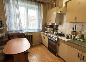 Продается 2-ком. квартира, 52.7 м2, Смоленск, улица Попова, 120