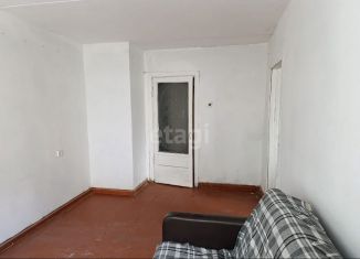 Продажа 2-ком. квартиры, 41 м2, Биробиджан, Осенняя улица, 15