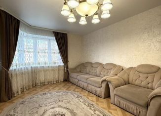 Сдается в аренду 3-комнатная квартира, 83 м2, Верхняя Пышма, улица Огнеупорщиков, 15