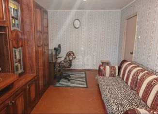 2-ком. квартира в аренду, 46.3 м2, Кириши, улица Декабристов Бестужевых, 17