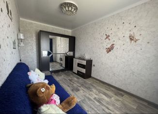 Двухкомнатная квартира на продажу, 50.6 м2, Астрахань, улица Бабаевского, 1к3