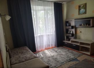 Сдача в аренду 1-ком. квартиры, 38 м2, Псков, Юбилейная улица, 14