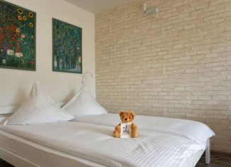 Сдаю однокомнатную квартиру, 34 м2, Калининград, Пионерская улица, 56