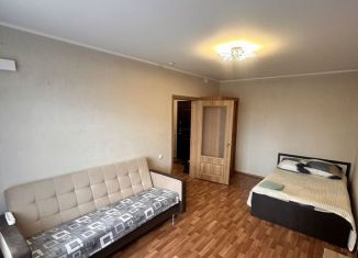 Аренда однокомнатной квартиры, 40 м2, Курчатов, улица Ефима Славского, 5