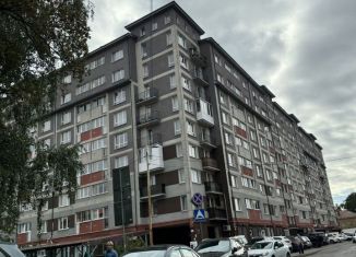 Продам 1-ком. квартиру, 46 м2, Калининград, Бассейная улица, 38, Центральный район