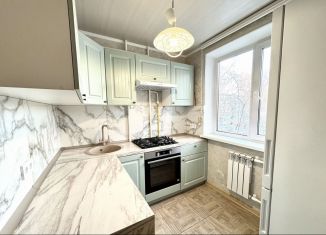 Продается трехкомнатная квартира, 60 м2, Нижний Новгород, проспект Ленина, 30к7
