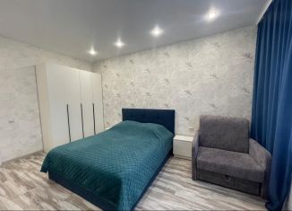 Сдаю в аренду 2-ком. квартиру, 70 м2, Тверь, бульвар Гусева, 57