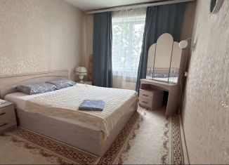 Аренда 3-ком. квартиры, 78 м2, Томская область, улица Жуковского, 35