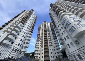 Продаю трехкомнатную квартиру, 93 м2, Сочи, Теневой переулок, 10Ак2, микрорайон Мамайка