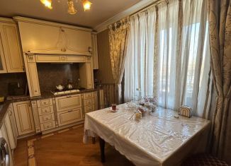 3-комнатная квартира на продажу, 99.4 м2, Стерлитамак, улица Худайбердина, 224