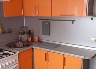 Сдам в аренду 2-комнатную квартиру, 47.2 м2, Яровое, улица 40 лет Октября, 3