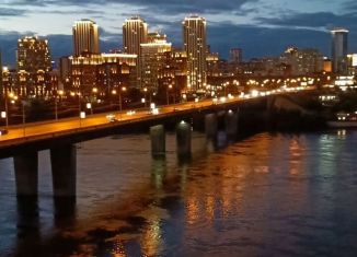 Сдача в аренду 1-комнатной квартиры, 40 м2, Новосибирск, улица Ясный Берег, 3