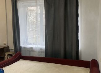 Сдам 1-ком. квартиру, 30 м2, Петергоф, улица Путешественника Козлова