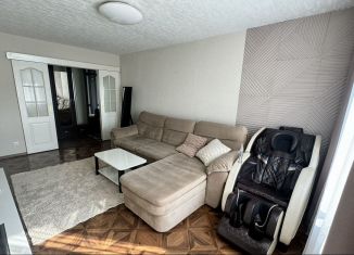 Сдается в аренду 3-комнатная квартира, 73 м2, Карелия, Сыктывкарская улица, 4