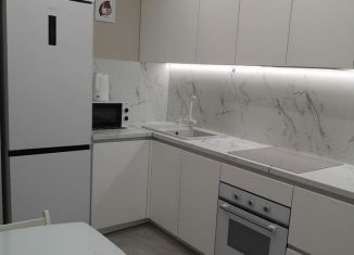 Сдаю 1-комнатную квартиру, 42 м2, Калининград, Кипарисовая улица, 2, ЖК Восток
