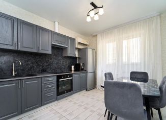 Продаю 1-ком. квартиру, 38 м2, Краснодар, улица Красных Партизан, 1/4к6