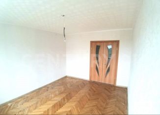 Продам 2-ком. квартиру, 51.1 м2, Малоярославец, Мирная улица, 3А