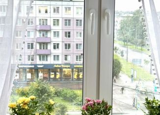 Продаю 1-ком. квартиру, 30 м2, Санкт-Петербург, Ланское шоссе, 10к1, метро Чёрная речка