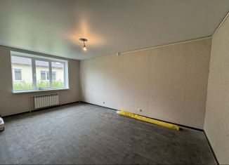 Продаю 1-ком. квартиру, 39 м2, Балашов, Спортивная улица, 11А