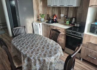 Сдаю в аренду 1-ком. квартиру, 43 м2, Бурятия, Ключевская улица, 60Б/4