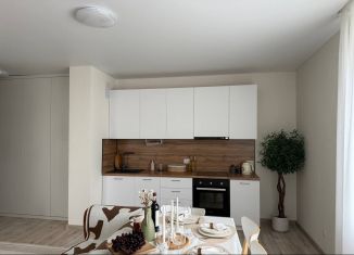Продажа двухкомнатной квартиры, 53.3 м2, Тюмень, Ленинский округ, Стройотрядовская улица, 10