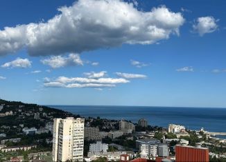 Продажа 3-комнатной квартиры, 69.8 м2, Ялта, Загородная улица, 17Д