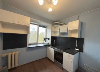 Продаю 1-ком. квартиру, 31 м2, Архангельск, Октябрьский округ, Троицкий проспект, 157