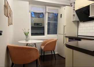 Двухкомнатная квартира на продажу, 45.7 м2, Санкт-Петербург, проспект Королёва, 44к3, метро Комендантский проспект