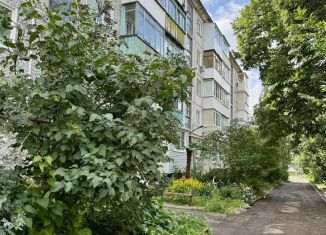 Продается 2-ком. квартира, 43.5 м2, Новомосковск, Олимпийская улица, 1Б