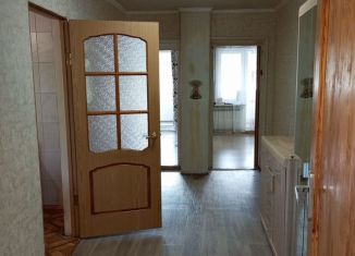 2-комнатная квартира на продажу, 56 м2, Черкесск, улица Панфилова