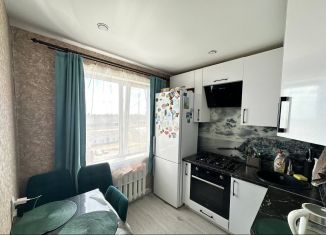 Продаю 2-комнатную квартиру, 44.5 м2, Смоленск, улица Кутузова, 30