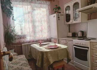 Сдается в аренду однокомнатная квартира, 35 м2, Карелия, улица Дружбы Народов, 6