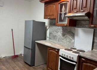Сдаю в аренду комнату, 12 м2, Санкт-Петербург, Пахомовская улица, 26